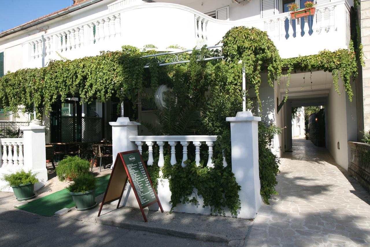 Apartments Lanterna Tivat Exterior photo